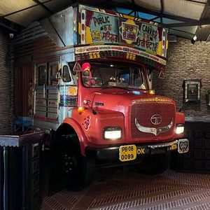 Meet your Posher, Elsie